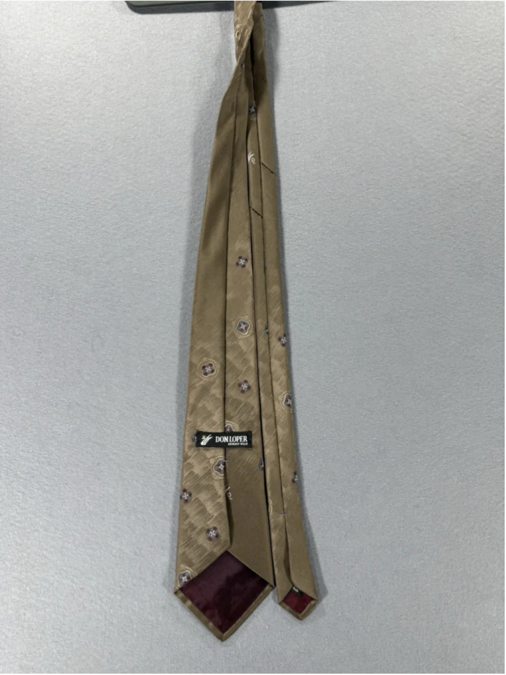 Vintage Don Loper Beverly Hills Brown Patterned Polyester Men's Tie